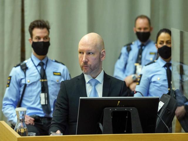 Prosecutor: Norway mass killer still ‘a very dangerous man’